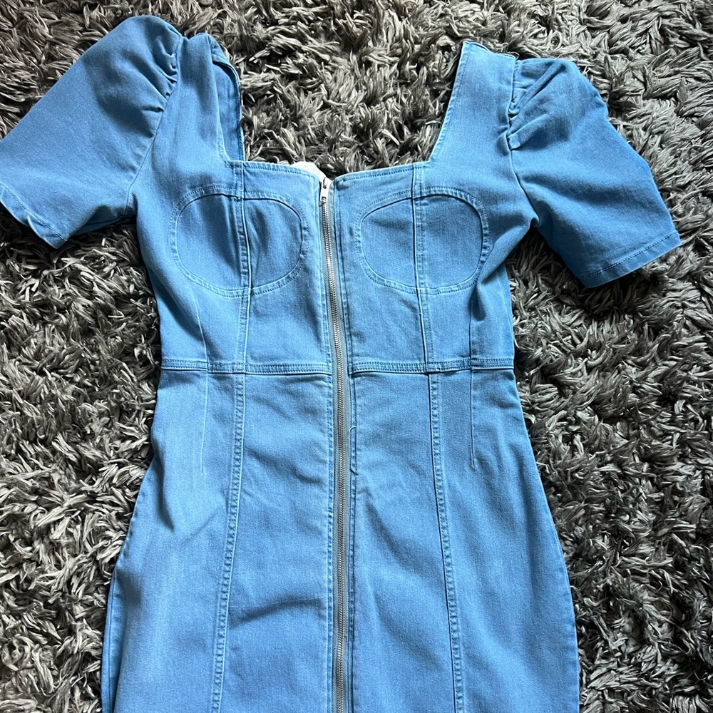Very cute dress